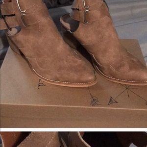 Mi.iM western bootie